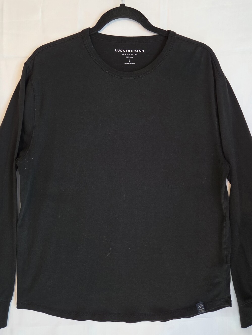 Lucky Brand Men's Black Long Sleeve Crewneck Shirt. L
